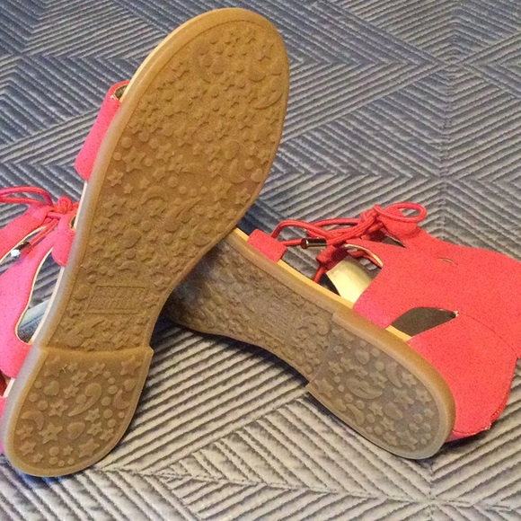 Stuart Weitzman pink size 2 sandals for girls - Picture 6 of 9